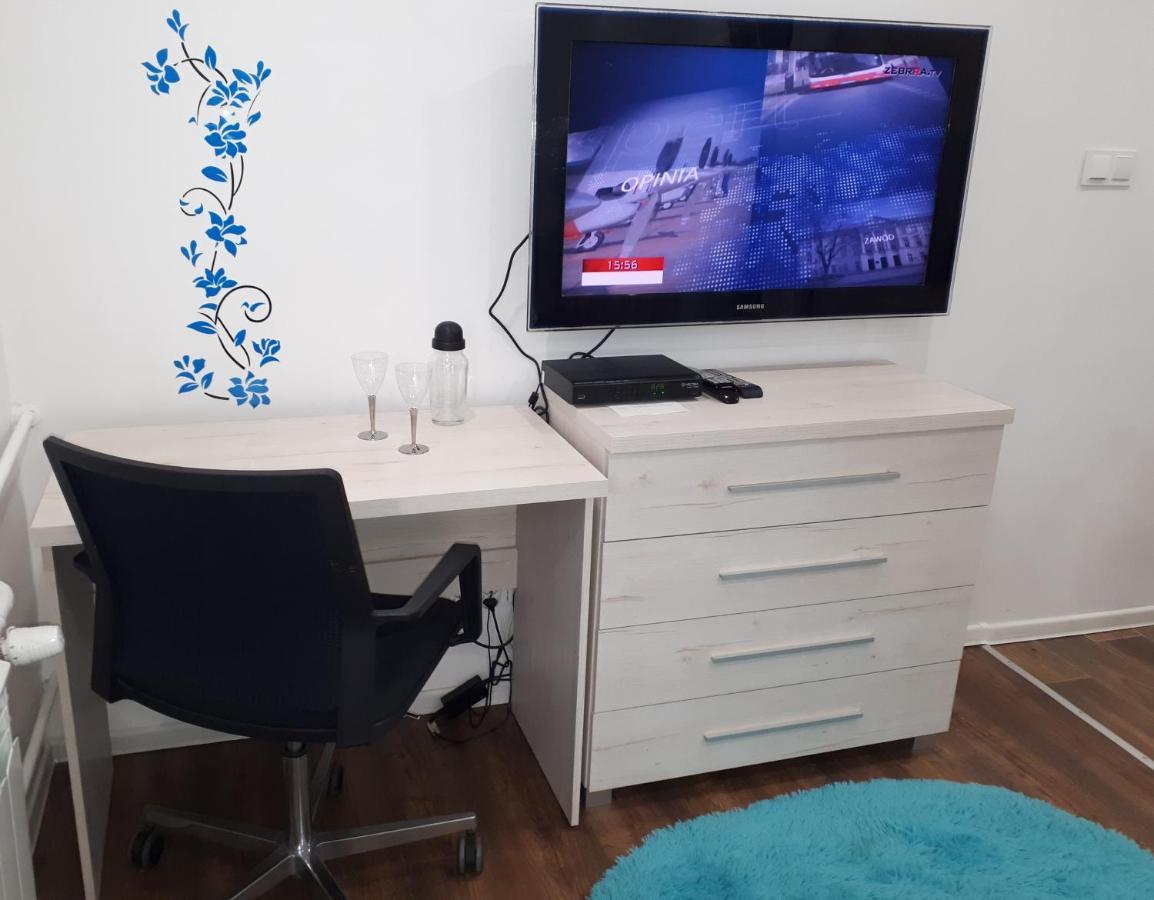 Apartamenty Centrum Mala Dwojeczka Blekitna Panoramiczna Balkonem Promenada Кельце Экстерьер фото
